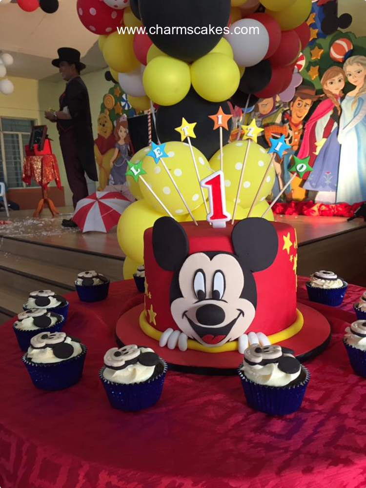 Leticio's Mickey Mouse Custom Cake