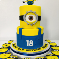 Minions Debut Minions Custom Cake