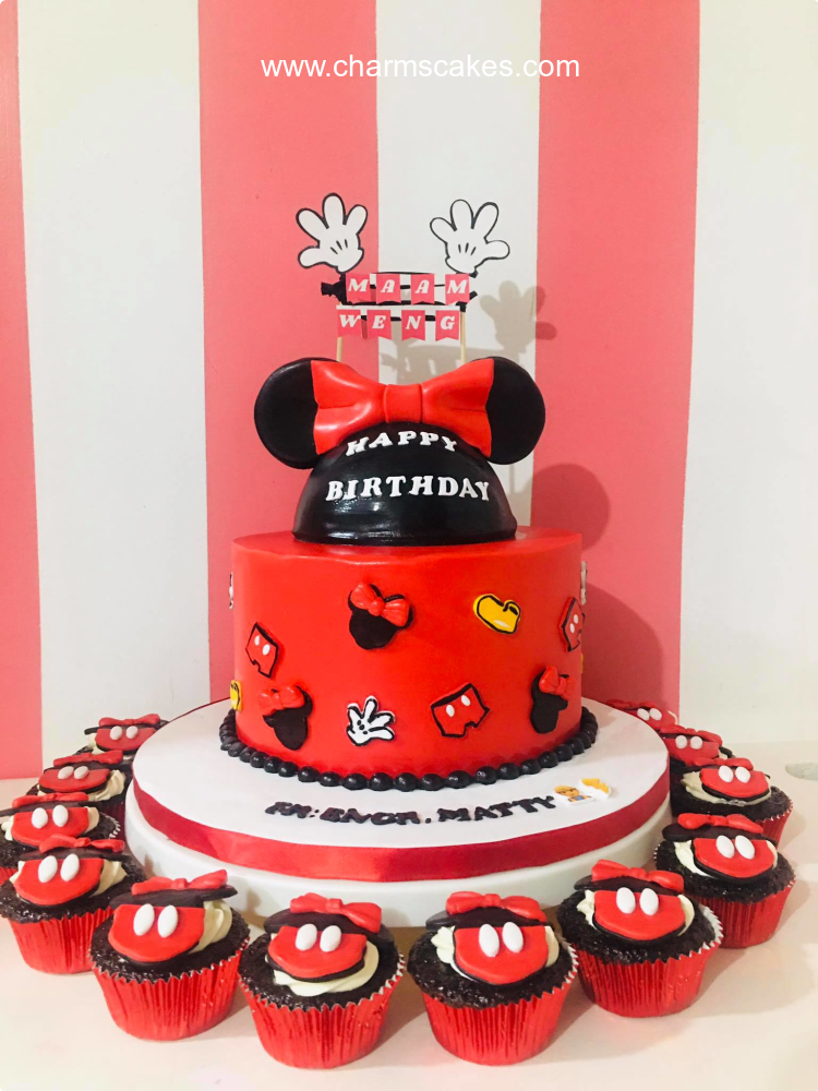 Weng's Minnie Mouse Custom Cake