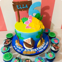 Ella Moana Custom Cake