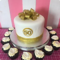 50th Golden For Mothers Custom Cake