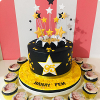 Stars For Mothers Custom Cake