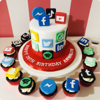 Social Media Featured Custom Cake