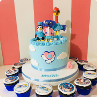 TOTS Featured Custom Cake