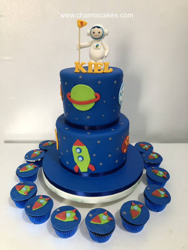 Astronaut Outer Space Custom Cake