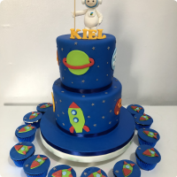 Astronaut Outer Space Custom Cake