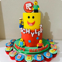 Charm S Cakes Roblox Custom Cakes - roblox character cake