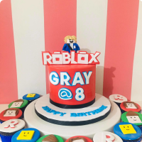 Gray Roblox Custom Cake