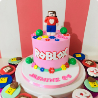 Jasmine's Roblox Custom Cake