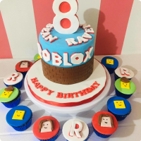 Raven's 8th Birthday Roblox Custom Cake