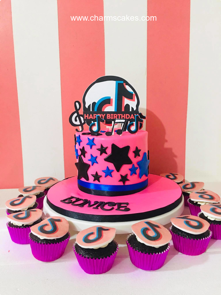 Eunice Social Media Custom Cake