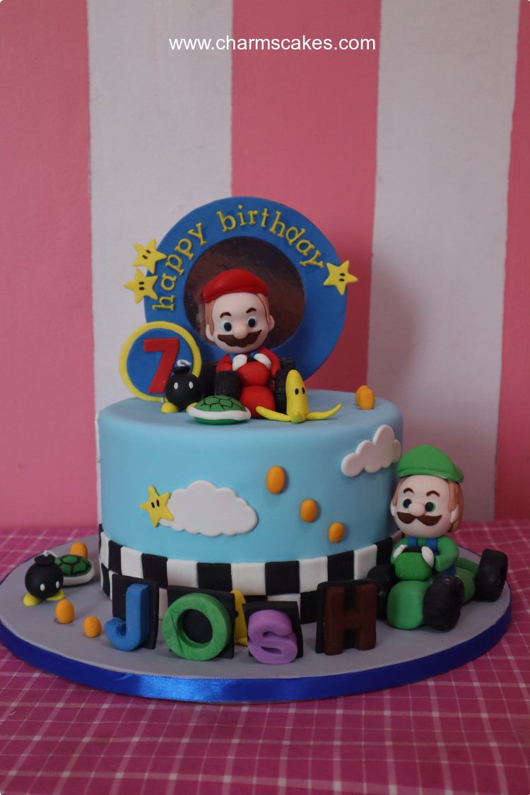 Mario Kart Super Mario Custom Cake