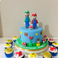 Mario and Luigi Super Mario Custom Cake