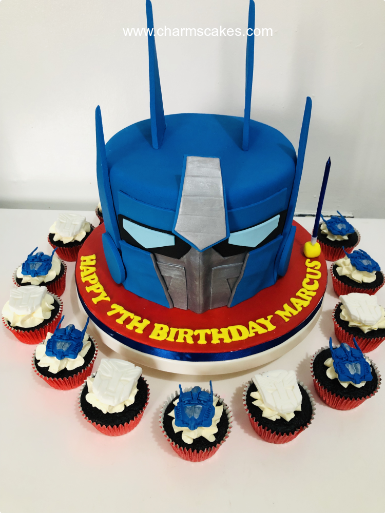 Marcus' Transformers Custom Cake