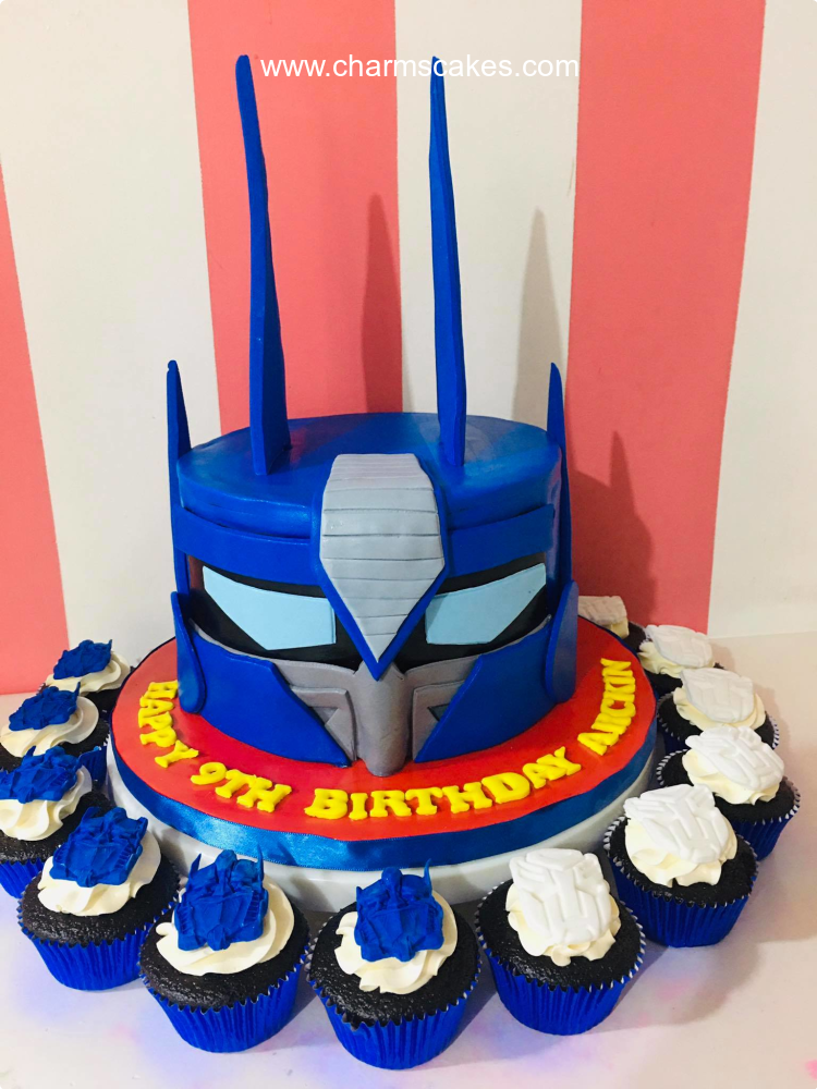 Arckin's Transformers Custom Cake