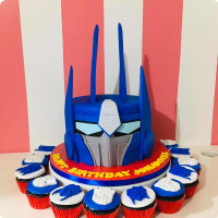 Johanne Transformers Custom Cake