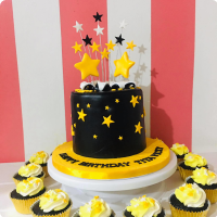 Vicky Twinkle Twinkle Custom Cake