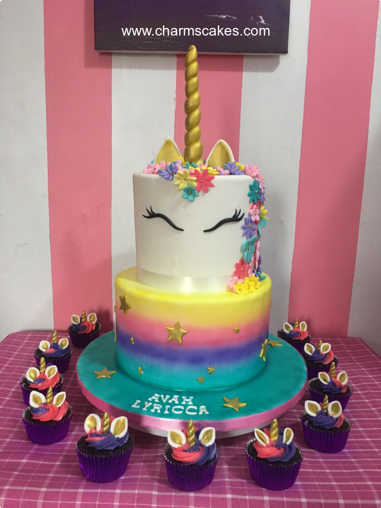 Unicorn (Avah) Unicorn Custom Cake