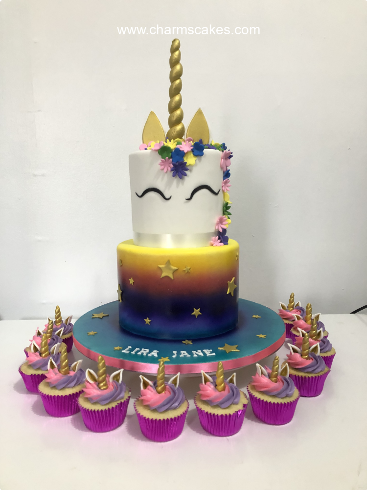 Unicorn (Lira) Unicorn Custom Cake