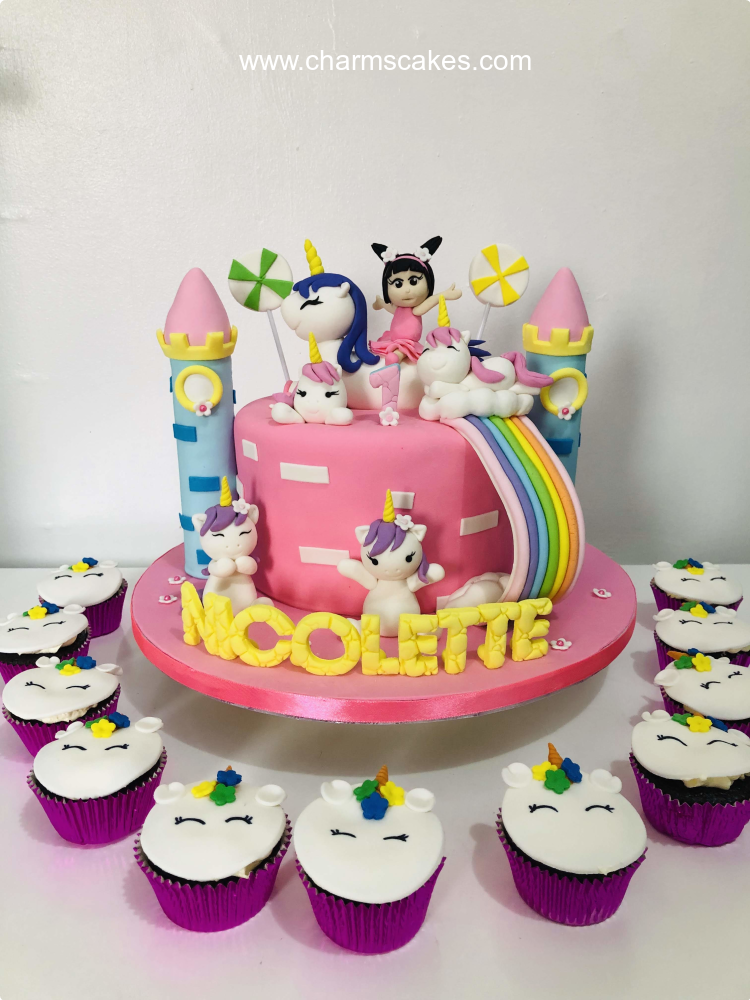 Unicorn (Nicollete) Unicorn Custom Cake