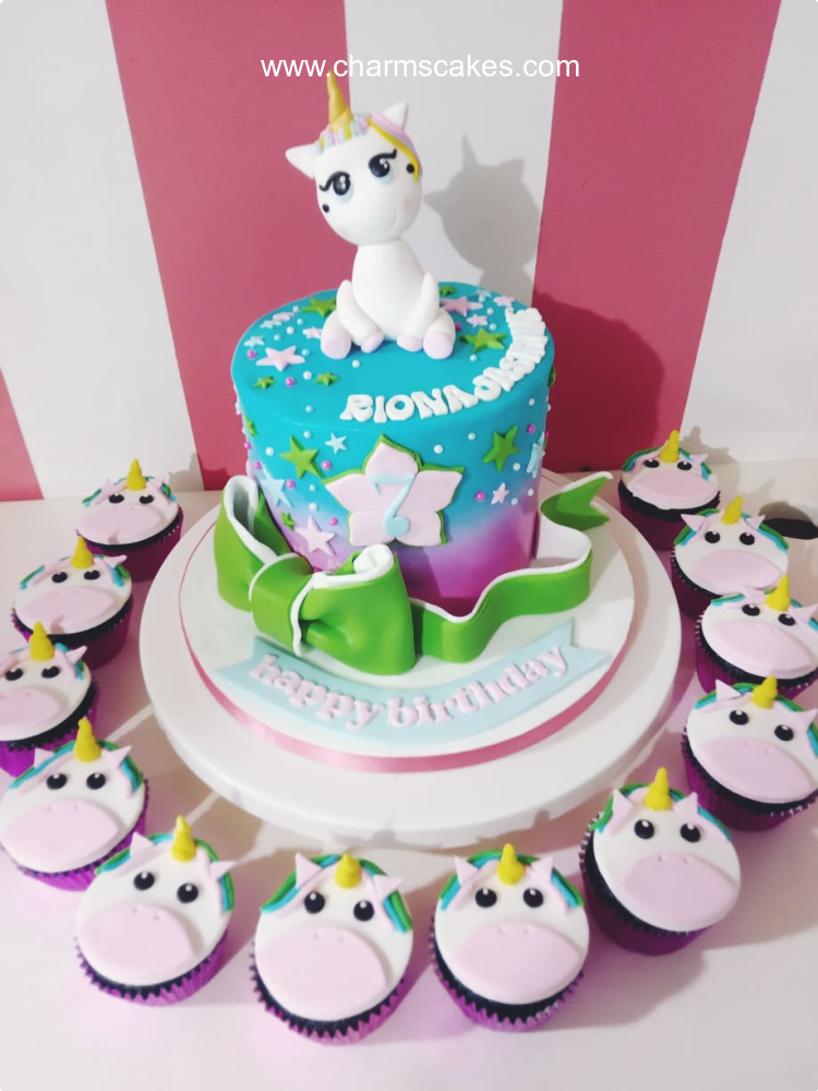 Riona Unicorn Custom Cake