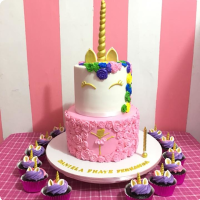 Unicorn (Daniela) Unicorn Custom Cake