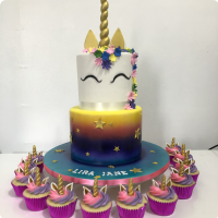 Unicorn (Lira) Unicorn Custom Cake