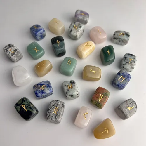 Скандинавські магічні руни - мікс мінералів