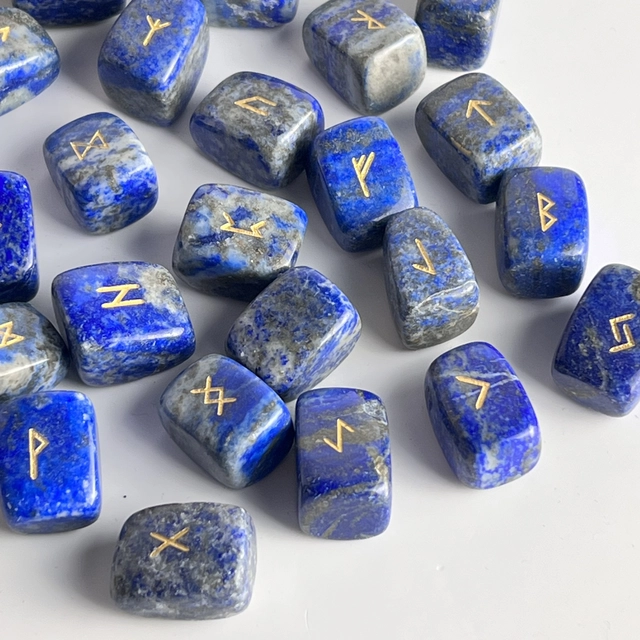 Скандинавські магічні руни - лазурит