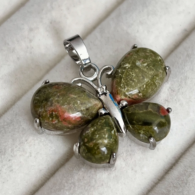 Кулон Метелик - унакіт