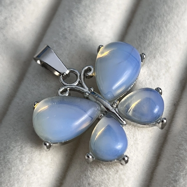 Кулон Метелик - опаліт