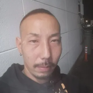 「よた🤪🖕」のユーザーアイコン