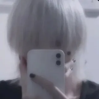 「R .」のユーザーアイコン