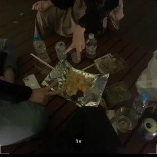 「M」のユーザーアイコン