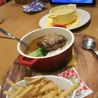 「苺ノ瀬みるう」のユーザーアイコン