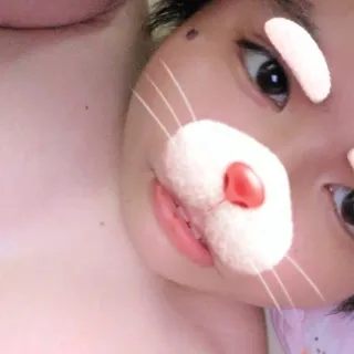 「ひな」のユーザーアイコン