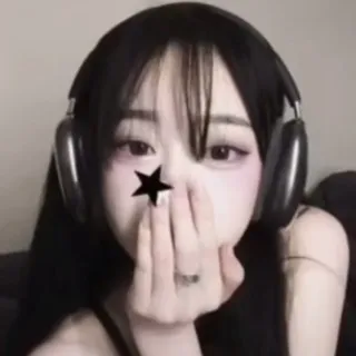 「水瀬𓏸︎︎︎︎⁡𓈒」のユーザーアイコン