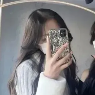 「るな_🎧🖤 ペア画中」のユーザーアイコン