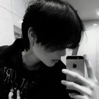 「。」のユーザーアイコン