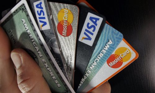 Best Credit Cards for Canadians With Bad Credit
