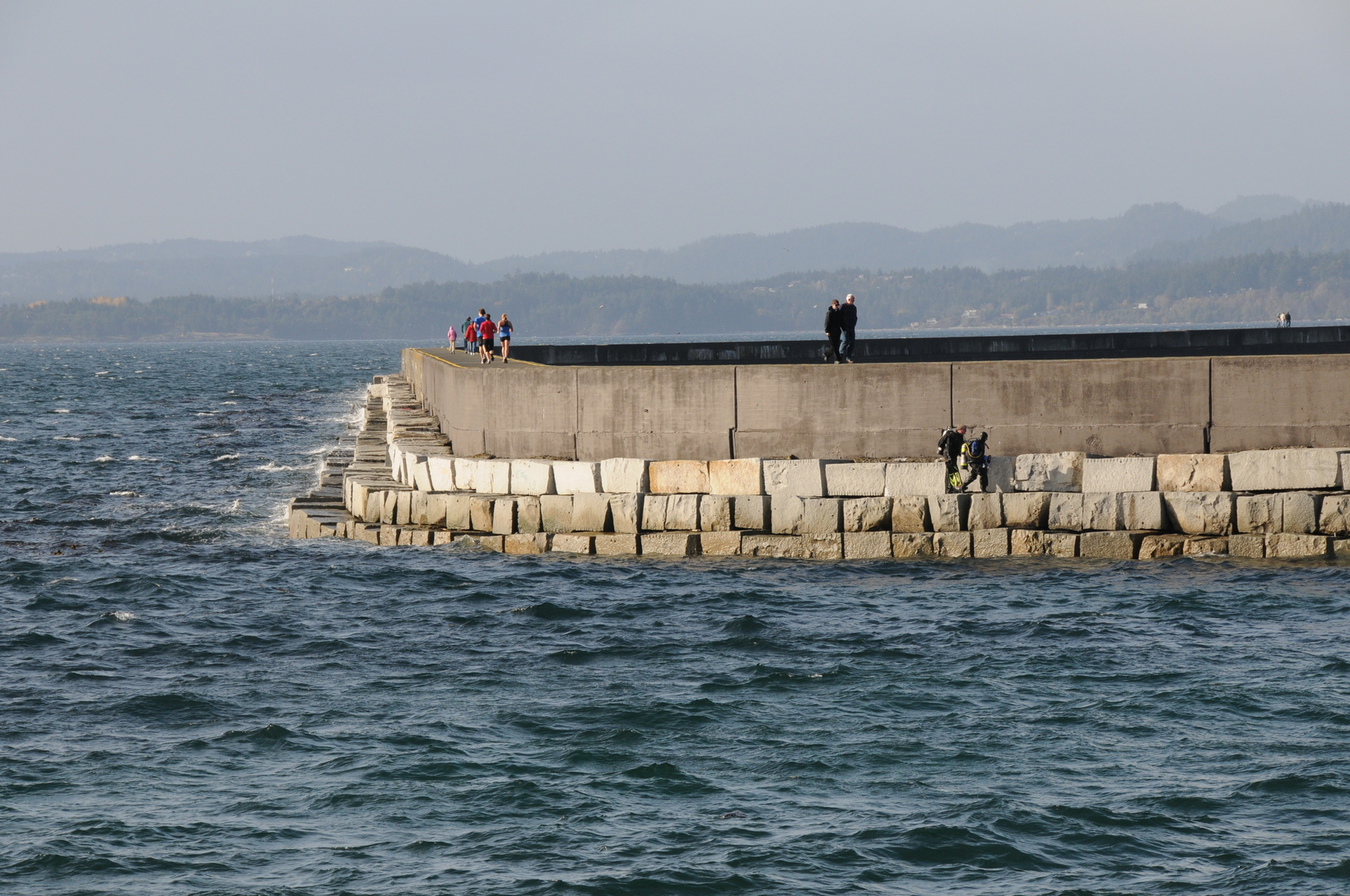 A seaside stroll on the Ogden Point Breakwater