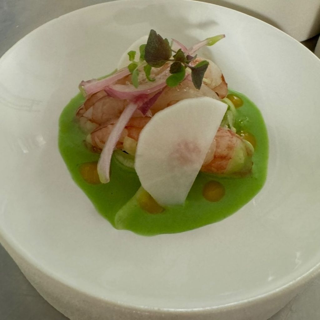 Aguachile, gamberi al lime, mango, daikon e cipolle agro - Piatto dello Chef