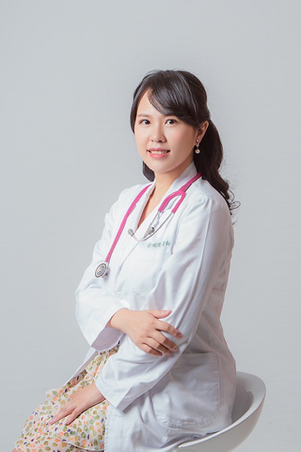 余琬儒醫師形象照
