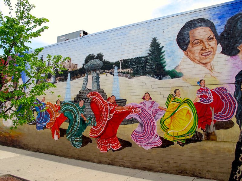 Pilsen-Mural-Chicago_dancers.jpg