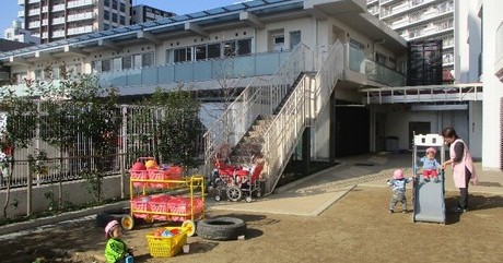 境町パイナップル保育園