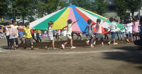 駅前コスモ保育園