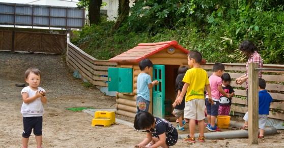 くわのみ荘事業所内保育所たんぽぽこどもえん