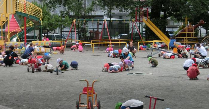 鶏鳴幼椎園