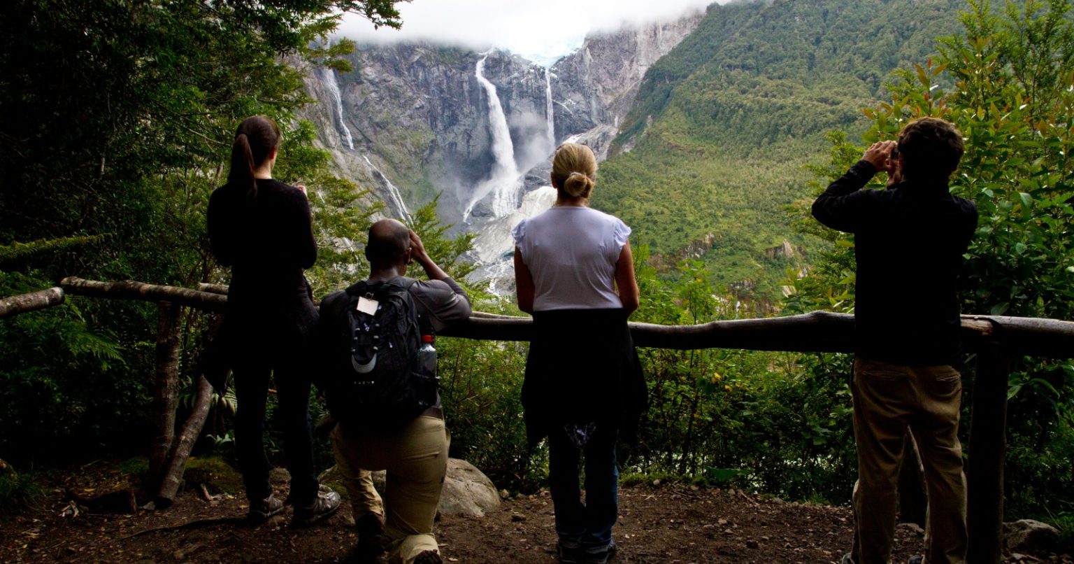 trilhas e cachoeira Chile