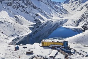 Desfrute da neve nos arredores de Santiago: 2 dias de aventura